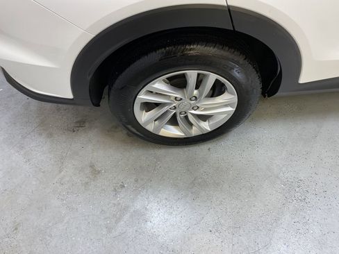 Used 2025 Buick Envista Preferred FWD image 13