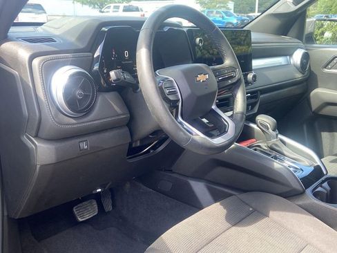 Used 2023 Chevrolet Colorado LT w/ LT Convenience Package image 10