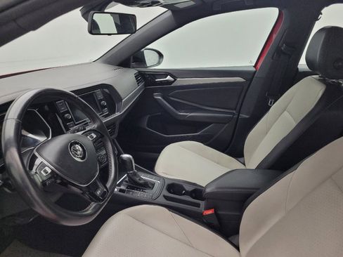 Used 2019 Volkswagen Jetta R-Line image 17