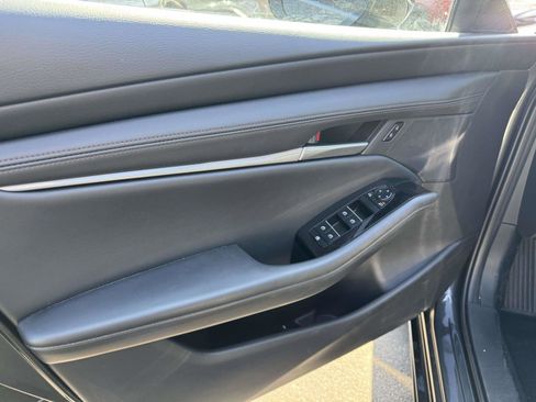 Used 2025 MAZDA MAZDA3 s image 14