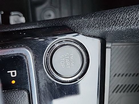 Used 2023 Kia Sportage SX FWD image 23