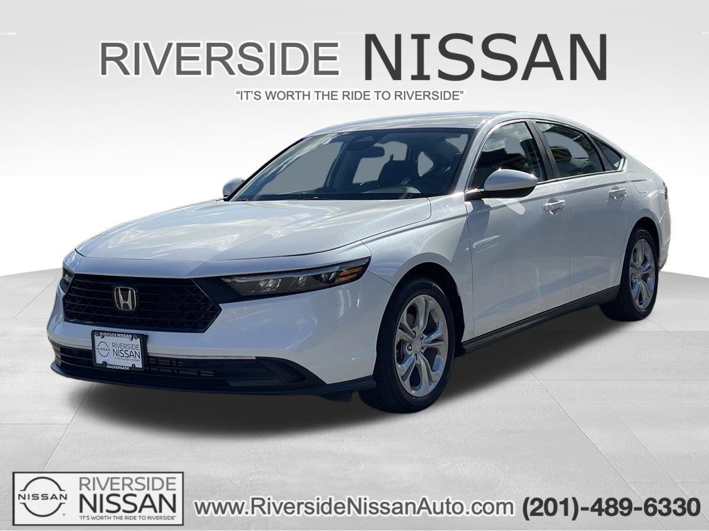 Used 2023 Honda Accord LX image 1
