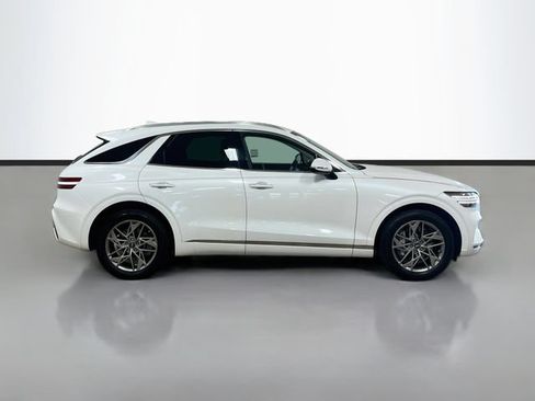 Used 2023 Genesis GV70 2.5T w/ Select Package AWD/4WD image 8