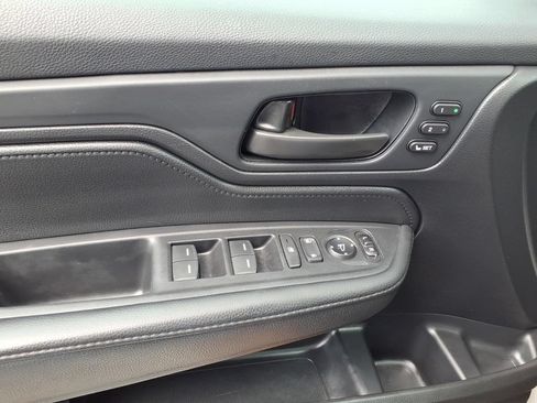Used 2025 Honda Odyssey Sport-L image 14