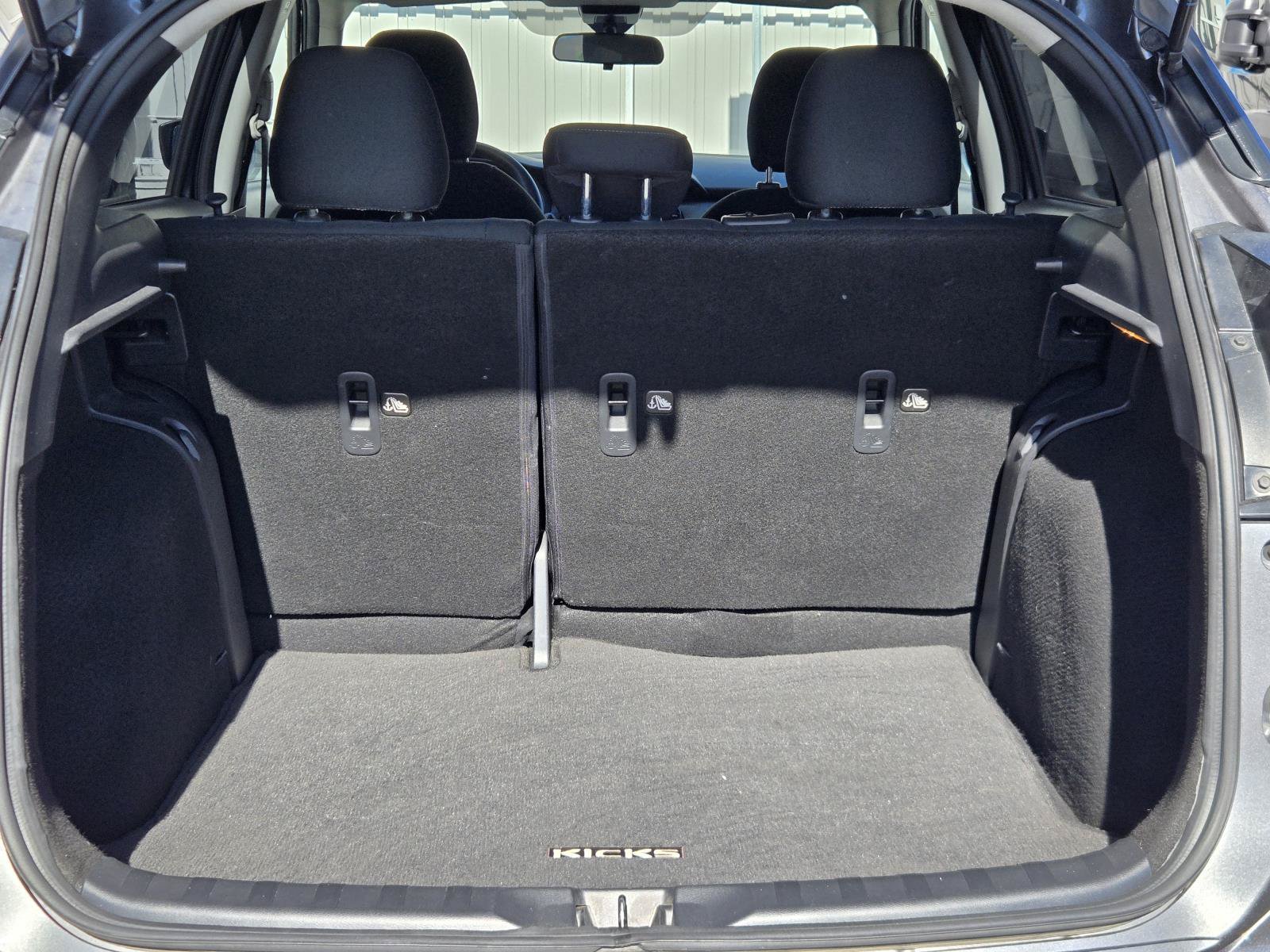 Used 2024 Nissan Kicks SV FWD image 28