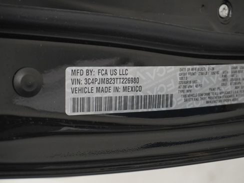 New 2026 Jeep Cherokee Laredo AWD/4WD image 39