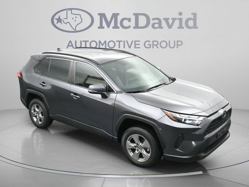 Used 2024 Toyota RAV4 XLE AWD/4WD image 35