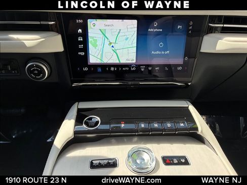 Used 2026 Lincoln Navigator Reserve AWD/4WD image 41