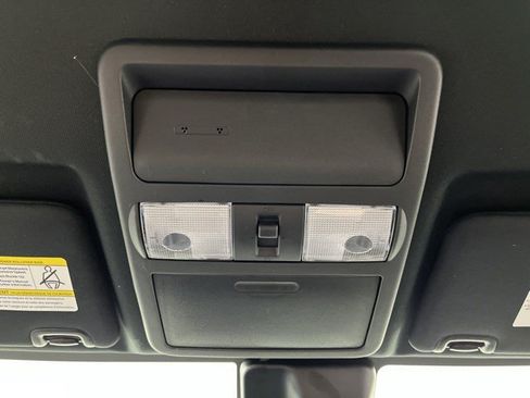 Used 2025 Nissan Frontier Pro-X w/ Pro Convenience Package RWD image 30
