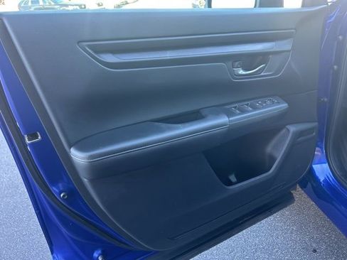 Used 2025 Honda CR-V EX image 14