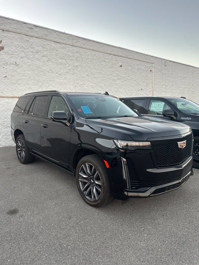 Used 2022 Cadillac Escalade Sport Platinum RWD image 14