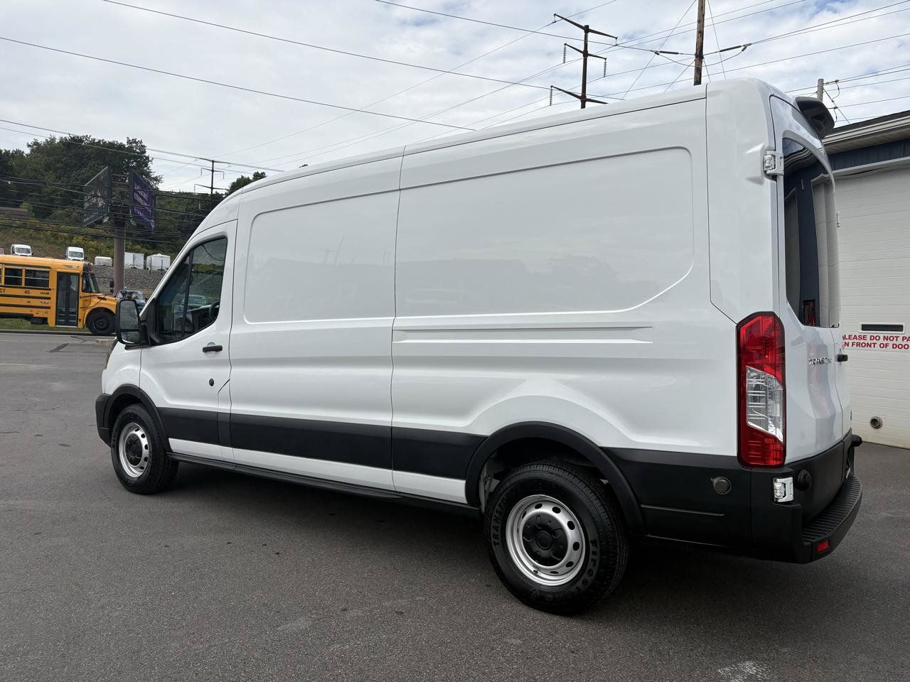 Used 2020 Ford Transit 250 Medium Roof w/ Load Area Protection Package RWD image 3
