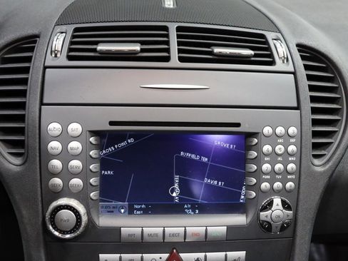 Used 2005 Mercedes-Benz SLK 55 AMG image 45