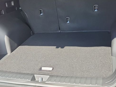 Used 2024 Hyundai Tucson SEL w/ Convenience Package image 9