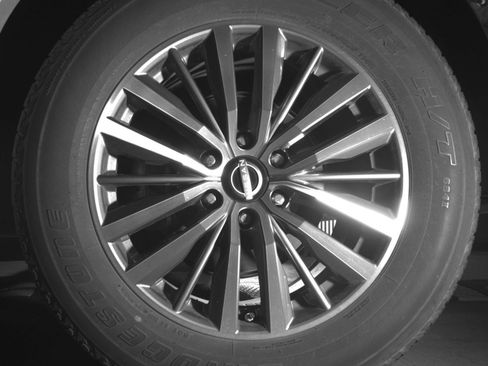 Used 2024 Nissan Armada SL RWD image 16
