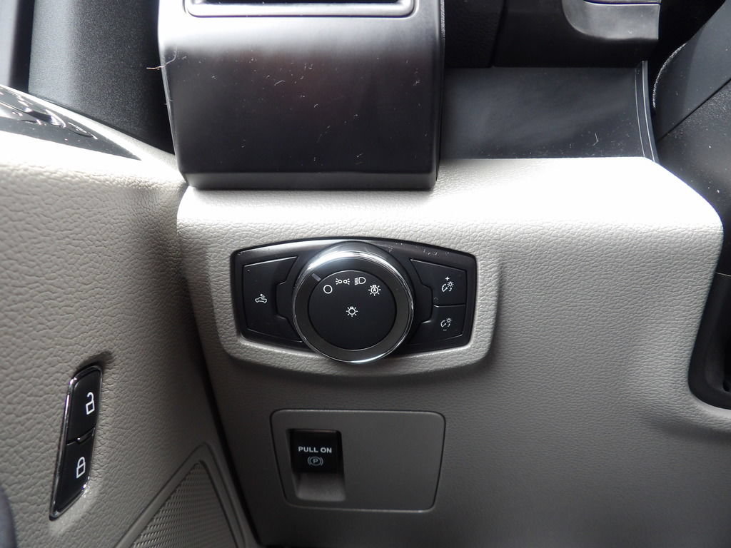 Used 2020 Ford F150 XL w/ XL Power Equipment Group RWD image 19