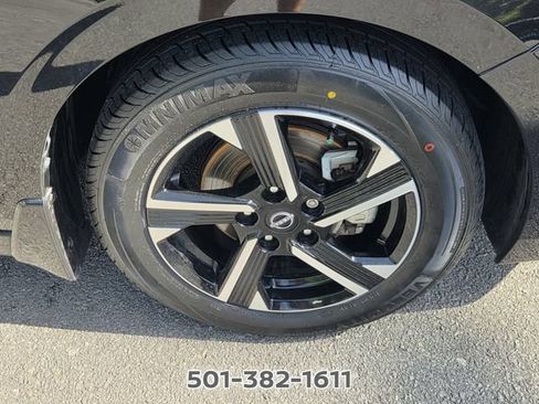Used 2024 Nissan Sentra SV w/ All-Weather Package FWD image 17