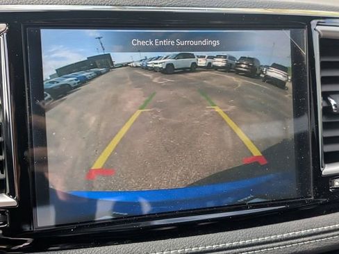 New 2026 Chrysler Pacifica Select FWD image 19