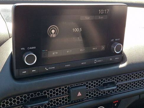 Used 2024 Honda HR-V Sport image 16