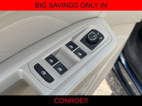 Used 2022 Volkswagen Atlas SEL AWD/4WD image 12