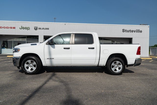 Used 2025 RAM 1500 Big Horn AWD/4WD image 2