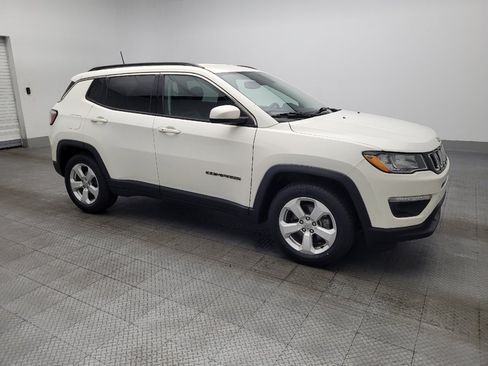 Used 2020 Jeep Compass Latitude image 11