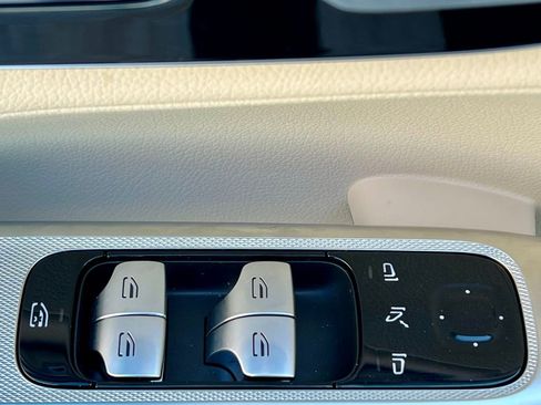 Certified 2026 Mercedes-Benz GLC 300 4MATIC image 26