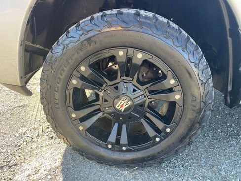 Used 2012 RAM 1500 Express image 18