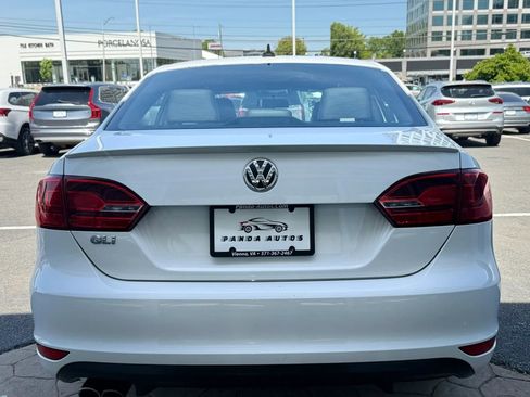Used 2012 Volkswagen Jetta GLI Autobahn FWD image 6