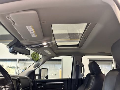 Used 2018 RAM 1500 Sport w/ Sport Premium Group image 15