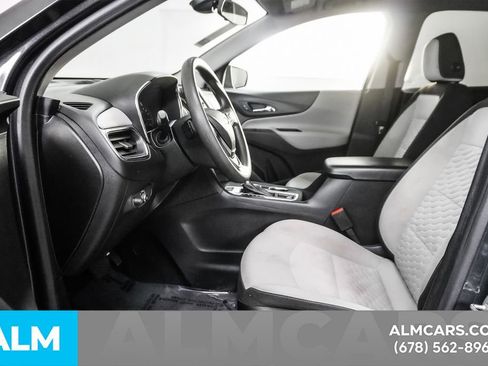 Used 2021 Chevrolet Equinox LT image 16