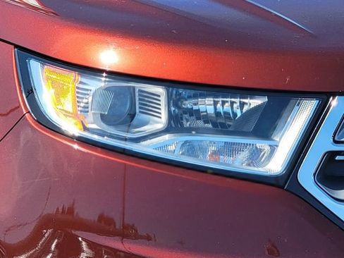 Used 2016 Ford Edge SEL w/ Equipment Group 201A AWD/4WD image 16