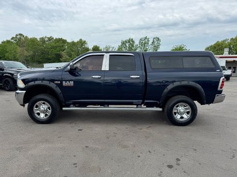 Used 2014 RAM 2500 Tradesman w/ Chrome Appearance Group AWD/4WD image 2