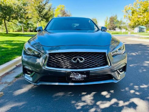 Used 2019 INFINITI Q50 Luxe w/ Essential Package (3.0T Luxe) image 2