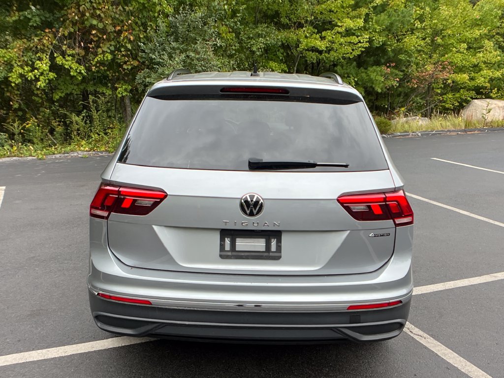 Used 2024 Volkswagen Tiguan S AWD/4WD image 31