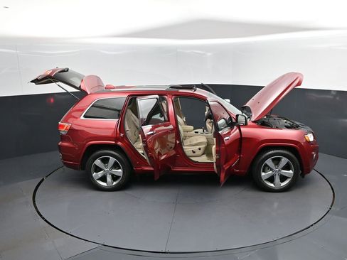 Used 2014 Jeep Grand Cherokee Overland image 50