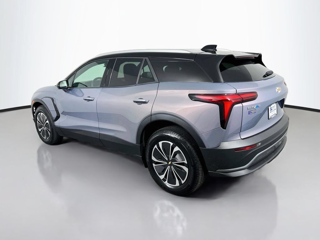 Certified 2026 Chevrolet Blazer EV LT w/ Super Cruise Package AWD/4WD image 5