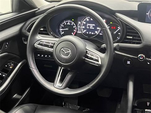 Used 2022 MAZDA MAZDA3 s image 15