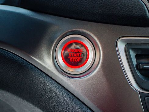 Used 2022 Honda Pilot Special Edition image 32