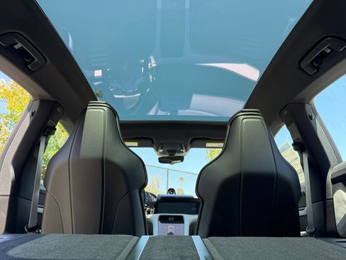 New 2026 Porsche Taycan RWD image 36