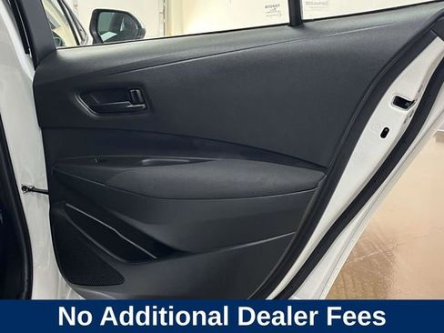Used 2025 Toyota Corolla LE FWD image 23