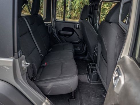 Used 2021 Jeep Wrangler Unlimited Sport AWD/4WD image 21