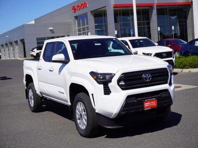 New 2026 Toyota Tacoma SR5