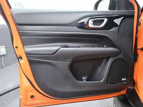 New 2026 Jeep Compass Limited w/ Sun, Sound & Navigation Group image 12