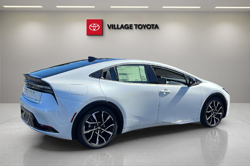 New 2027 Toyota Prius Plug-In Hybrid w/ Limited Premium Package FWD image 5