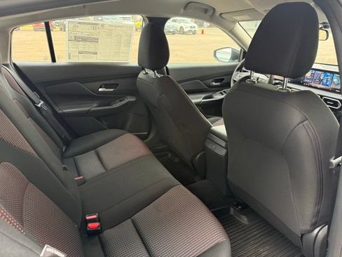 New 2026 Nissan Sentra SR w/ Floor Mat Package FWD image 21