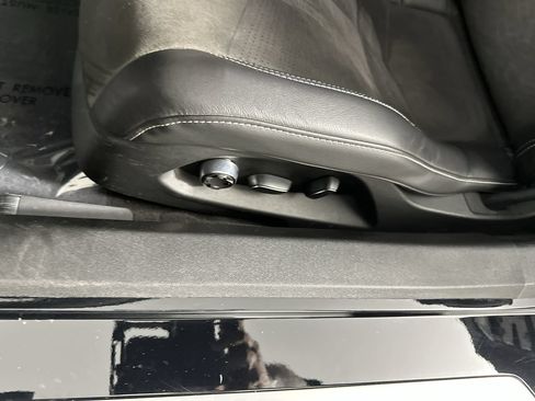 Used 2020 Chevrolet Corvette Stingray Preferred Conv w/ 2LT Preferred Equipment Group RWD image 7