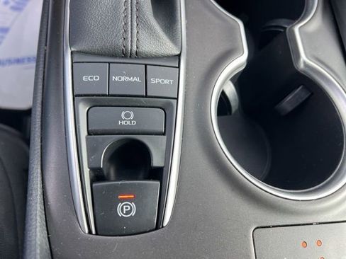 Used 2023 Toyota Camry LE image 21