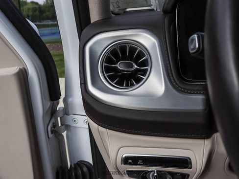 Used 2023 Mercedes-Benz G 550 image 53