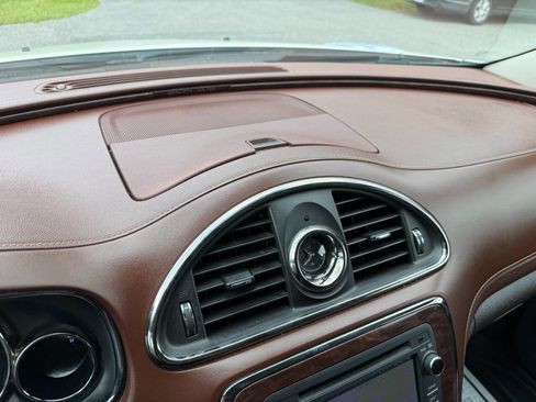 Used 2014 Buick Enclave Leather w/ Trailering Provision Package FWD image 51